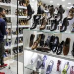 Driving Sandal Trends at Online Shoe Stores