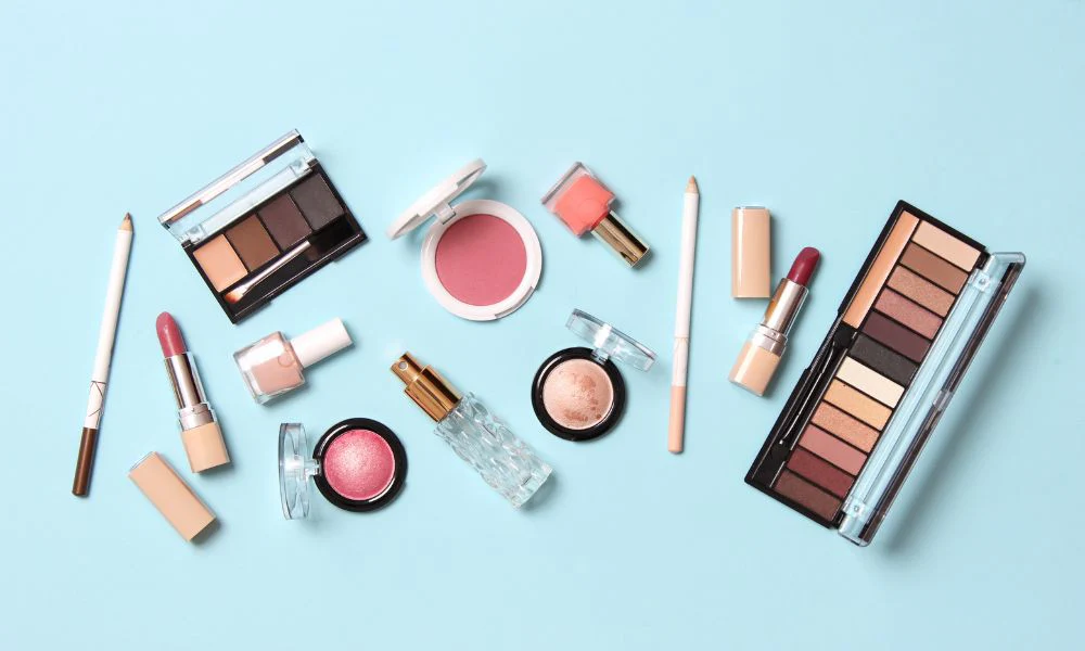 Timeless Elegance: A Curated Guide to Beauty Accessories That Define Personal Style
