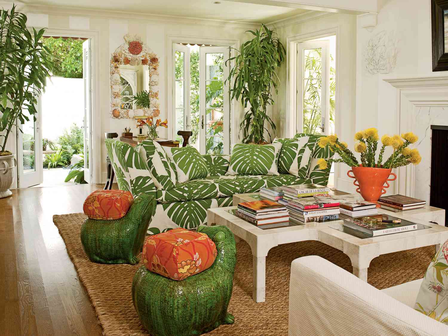 Summer Vibes: Tropical-Inspired Home Decor Trends