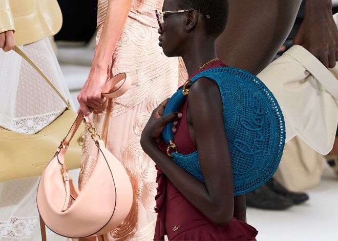 A Closer Look at the Popularity of Hobo Bags in 2026